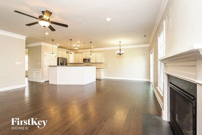 111 Archer Dr in Bermuda Run, NC - Foto de edificio - Building Photo