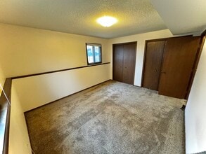 2503 W 3rd St in Sioux Falls, SD - Building Photo - Building Photo