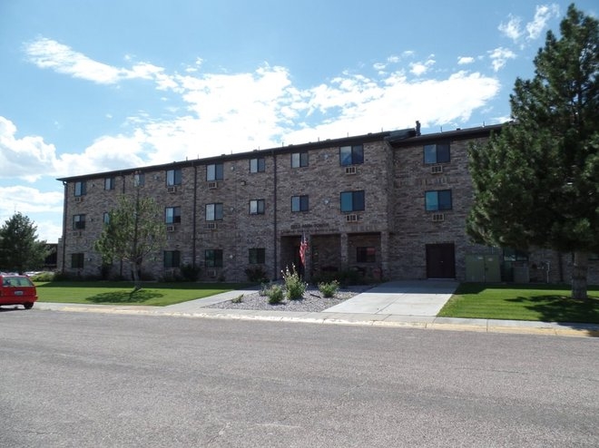 Bell Park Tower in Torrington, WY - Foto de edificio