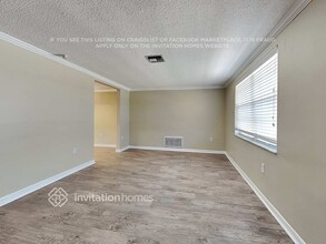 7420 Sequoia Dr in New Port Richey, FL - Foto de edificio - Building Photo