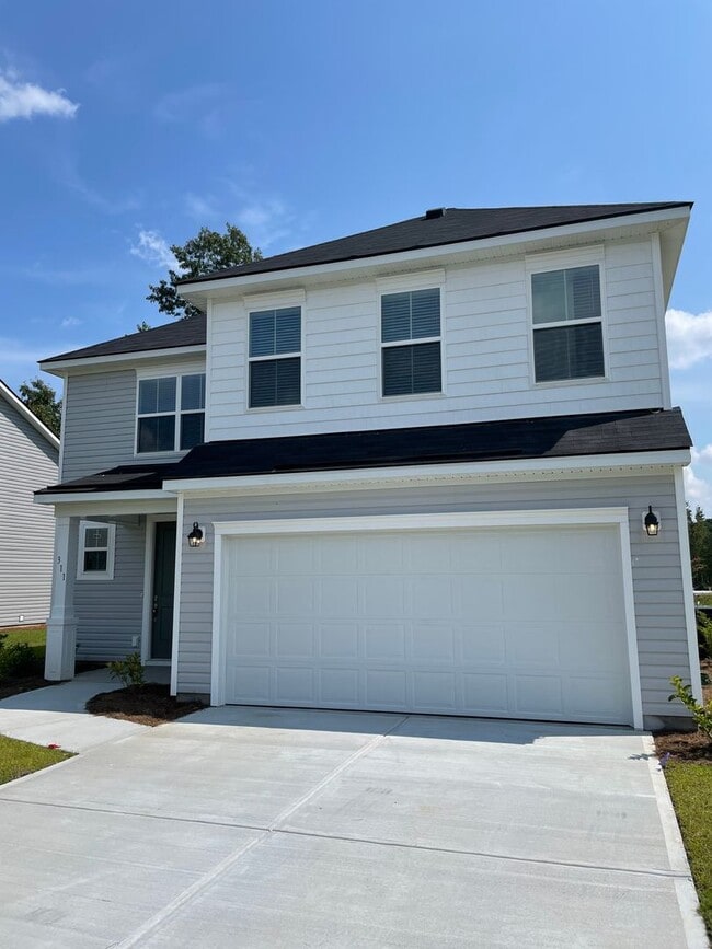 311 Excel Dr in Richmond Hill, GA - Building Photo - Building Photo