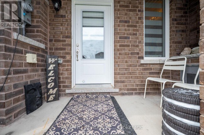36 Autumn Dr in Wasaga Beach, ON - Building Photo - Building Photo