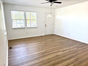 2135 Bernhurst Dr in Knoxville, TN - Building Photo - Building Photo