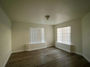 1615 W 205th St, Unit 3 in Torrance, CA - Foto de edificio - Building Photo