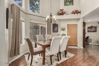 9260 E Voltaire Dr in Scottsdale, AZ - Building Photo - Building Photo