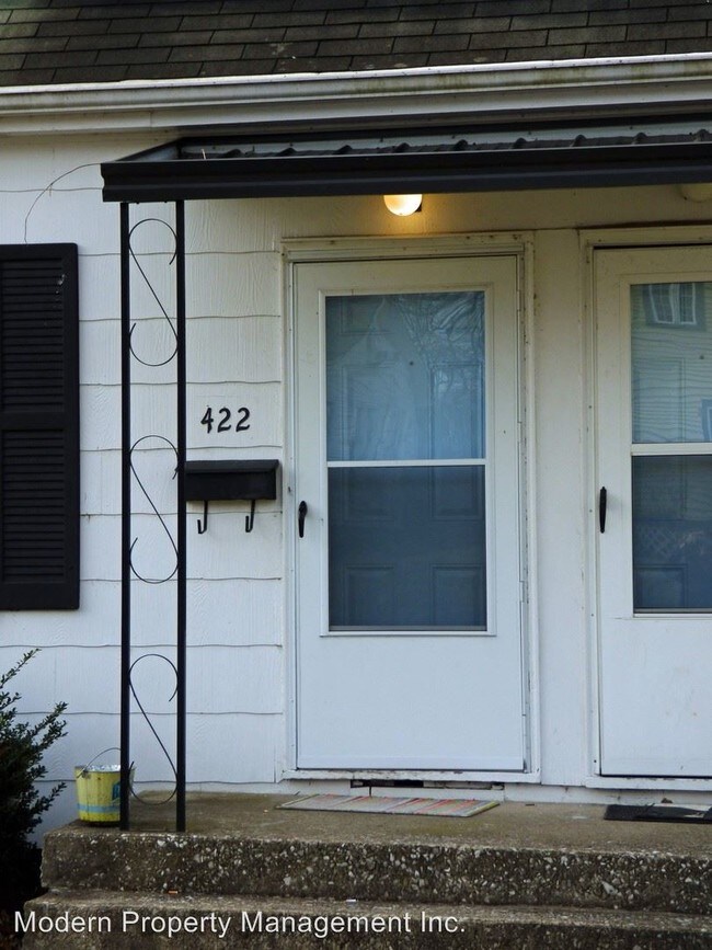 422 Pyke Rd in Lexington, KY - Building Photo - Building Photo