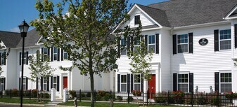 Providence on the Park in Islip Terrace, NY - Building Photo