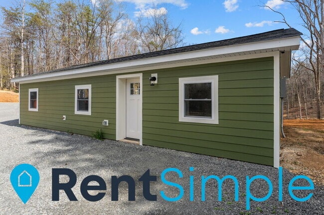 property at 5541 Sperryville Pike