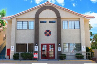 Mandalay Bay Apartments in Las Vegas, NV - Building Photo