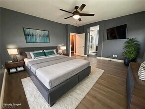 7778 Ebro Valley Ct in Las Vegas, NV - Building Photo - Building Photo