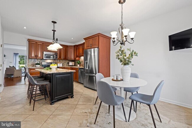 3 Iron Mill Garth in Cockeysville, MD - Building Photo - Building Photo