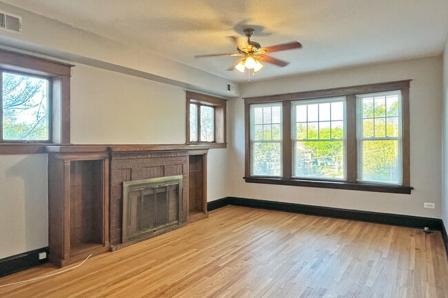 730-734 Carpenter Ave. in Oak Park, IL - Building Photo - Building Photo