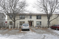 3811-3815 Restwood Rd in Circle Pines, MN - Building Photo - Building Photo