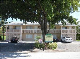 520 NE 44th St in Boca Raton, FL - Building Photo