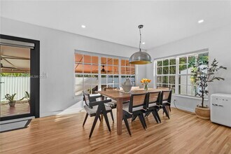 6331 SW 18th Terrace in Miami, FL - Building Photo - Building Photo
