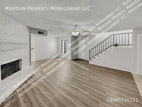 4313 53rd St-Unit -B in Lubbock, TX - Building Photo - Building Photo