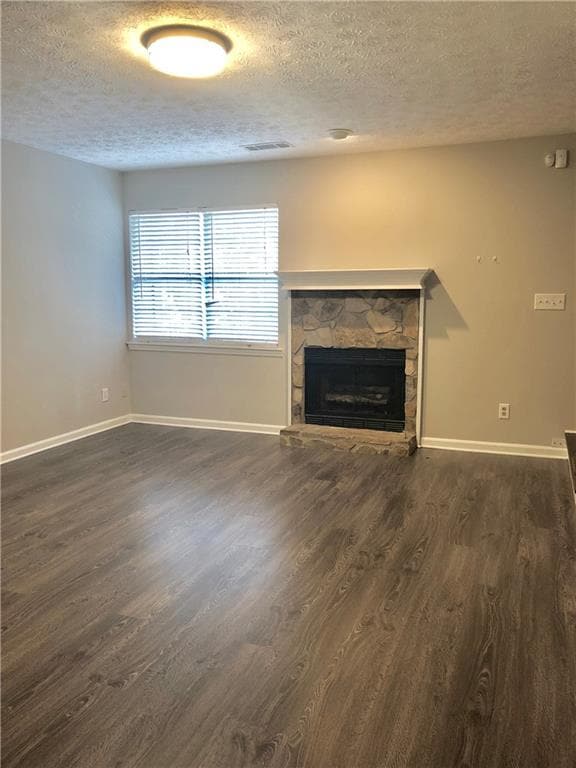 2196 Spring Walk Ct in Chamblee, GA - Building Photo - Building Photo