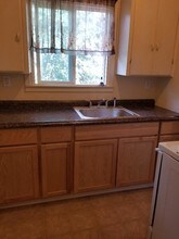 4087 Flower St-Unit -4087 #2 in Shasta Lake, CA - Building Photo - Building Photo