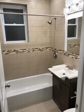 3145 N Lamon Ave, Unit 1 in Chicago, IL - Building Photo - Building Photo