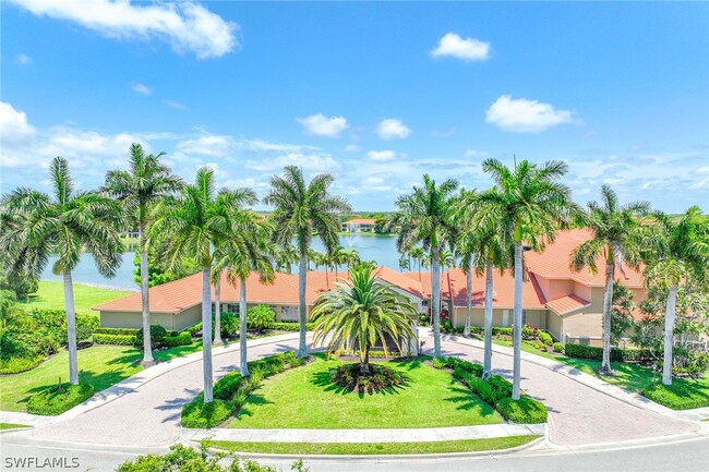 6710 Huntington Lakes Cir in Naples, FL - Foto de edificio - Building Photo