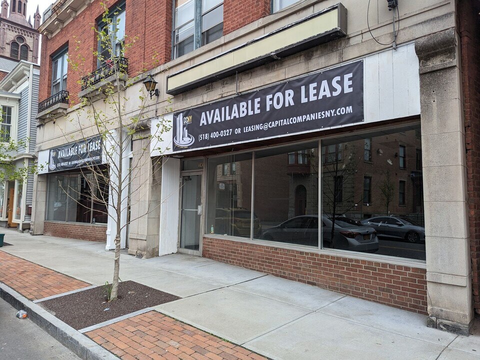 139-141 Remsen St in Cohoes, NY - Building Photo