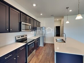 14527 Cedar Mill Dr in Bradenton, FL - Foto de edificio - Building Photo