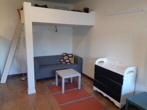 1118 Hollyburne Ave, Unit guest house in Menlo Park, CA - Building Photo - Building Photo