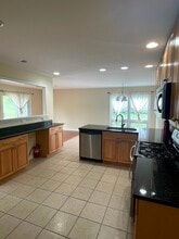 2N470 Lloyd Ave in Lombard, IL - Building Photo - Building Photo