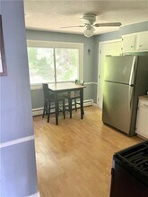 494 Putnam Pike in Smithfield, RI - Building Photo - Building Photo