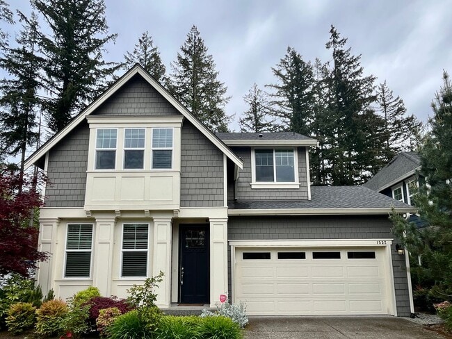 property at 1532 247th Ave NE