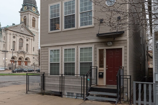 1059 W Fry St, Unit K09J