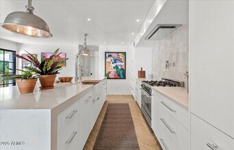 4843 N 72nd Way in Scottsdale, AZ - Building Photo - Building Photo