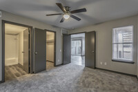 Bella Vista Pointe Apartments in Dallas, TX - Building Photo - Interior Photo