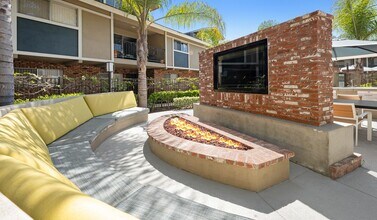 Point Bonita in Chula Vista, CA - Building Photo - Building Photo