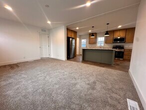 15 Cavalier St N in Billings, MT - Building Photo - Building Photo