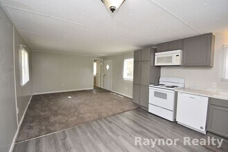 2011 Hidden Valley Dr in Clayton, NC - Building Photo - Building Photo