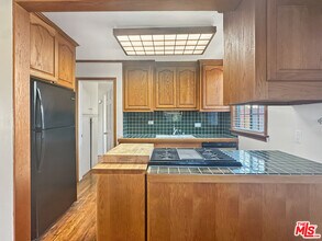 5962 W 85th Pl in Los Angeles, CA - Building Photo - Building Photo