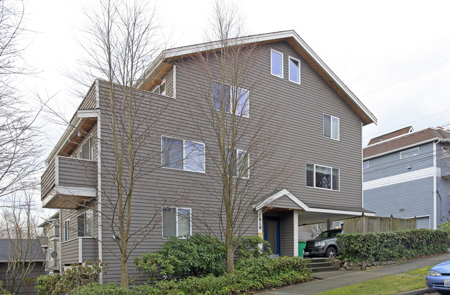 1819 E Pike St in Seattle, WA - Foto de edificio - Building Photo