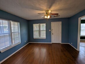 1908 27th St in Lubbock, TX - Building Photo - Building Photo