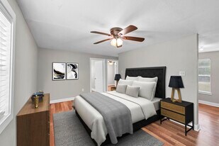 303 Linwood St in Houston, TX - Building Photo