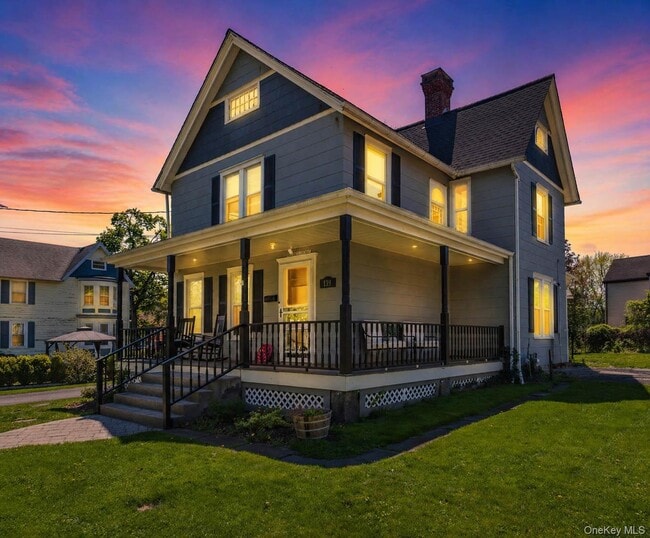property at 139 Grand St