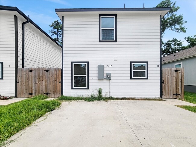 property at 8217 Crestview Dr