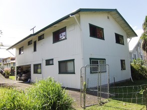 83 Kapiolani St in Hilo, HI - Building Photo - Building Photo