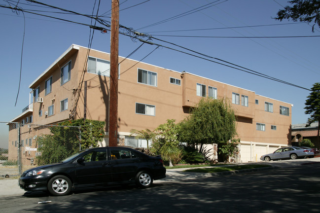 1835 Molino Ave in Long Beach, CA - Building Photo - Building Photo