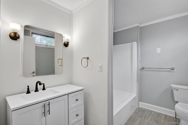 95 Market St in Wappingers Falls, NY - Building Photo - Building Photo