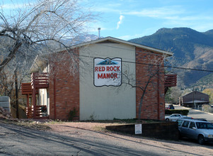 Red Rock Manor in Manitou Springs, CO - Building Photo - Building Photo