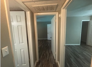 531 Bedford Rd in Bedford, TX - Building Photo - Building Photo