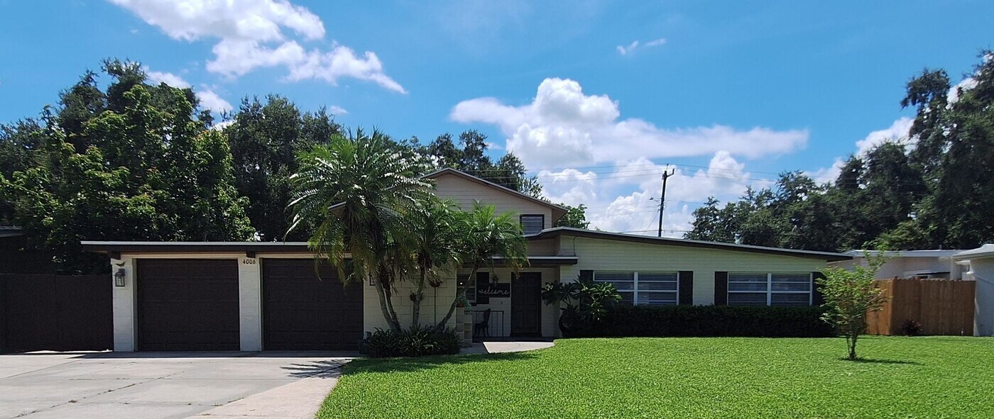 4006 Bayfront Pkwy in Orlando, FL - Building Photo