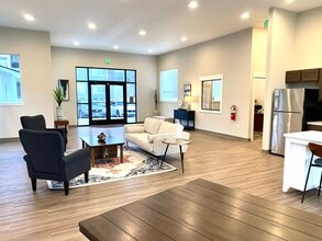 Carnahan Glenn Apartments in Spokane Valley, WA - Building Photo - Building Photo