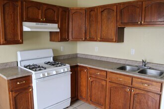 8421 MERCURY in El Paso, TX - Building Photo - Building Photo